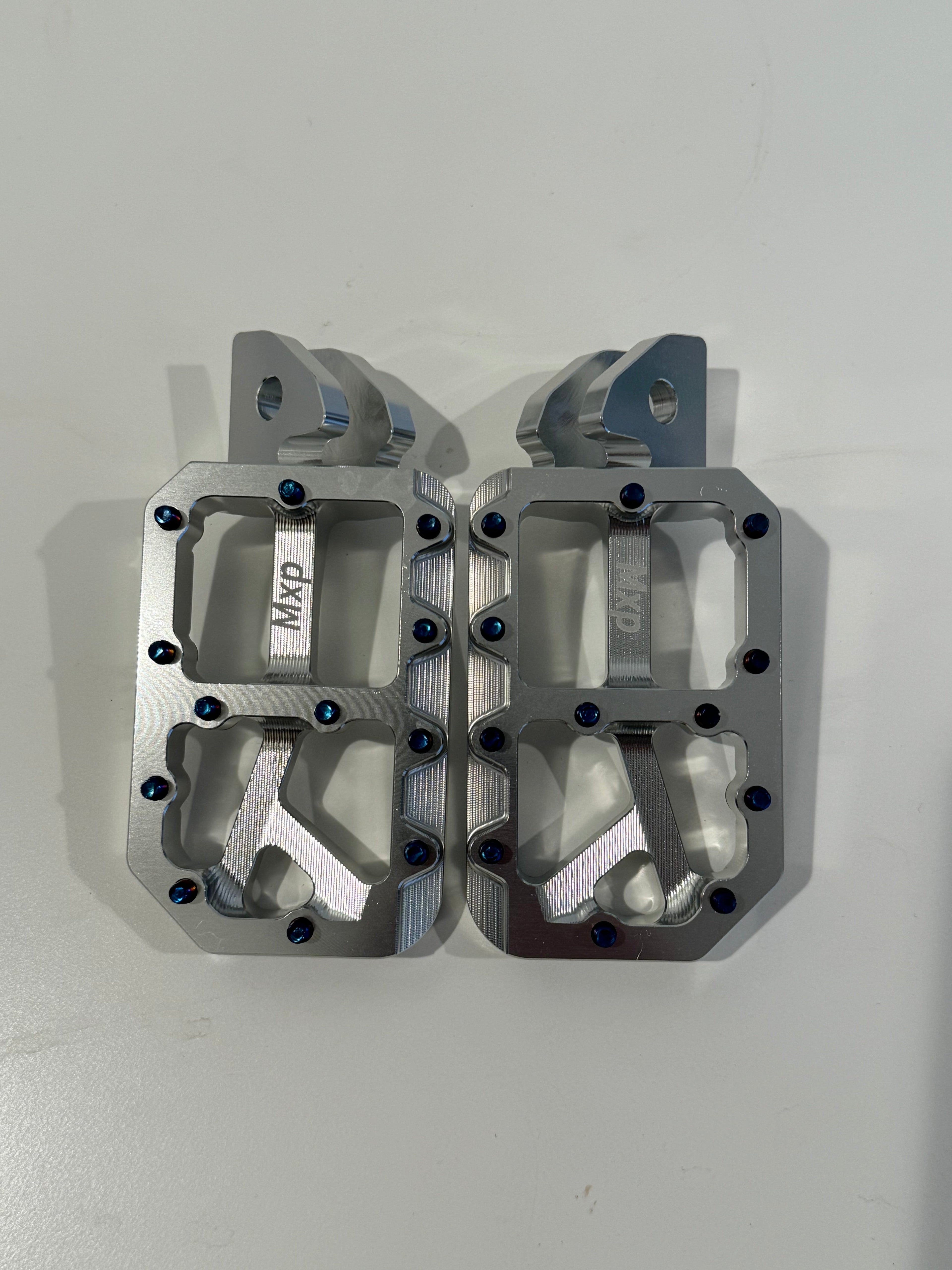 Silver Wide Foot Pegs