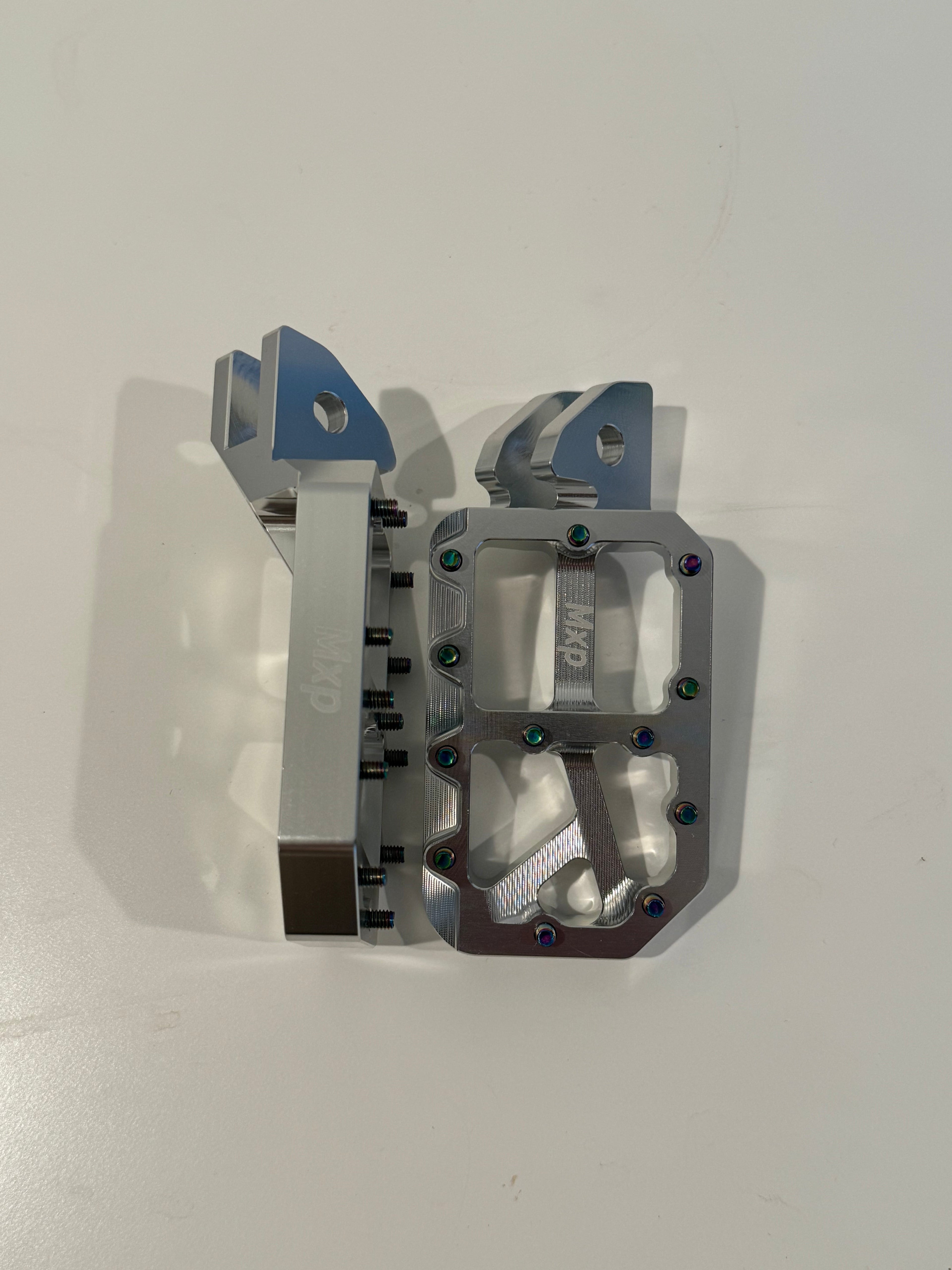 Silver Wide Foot Pegs