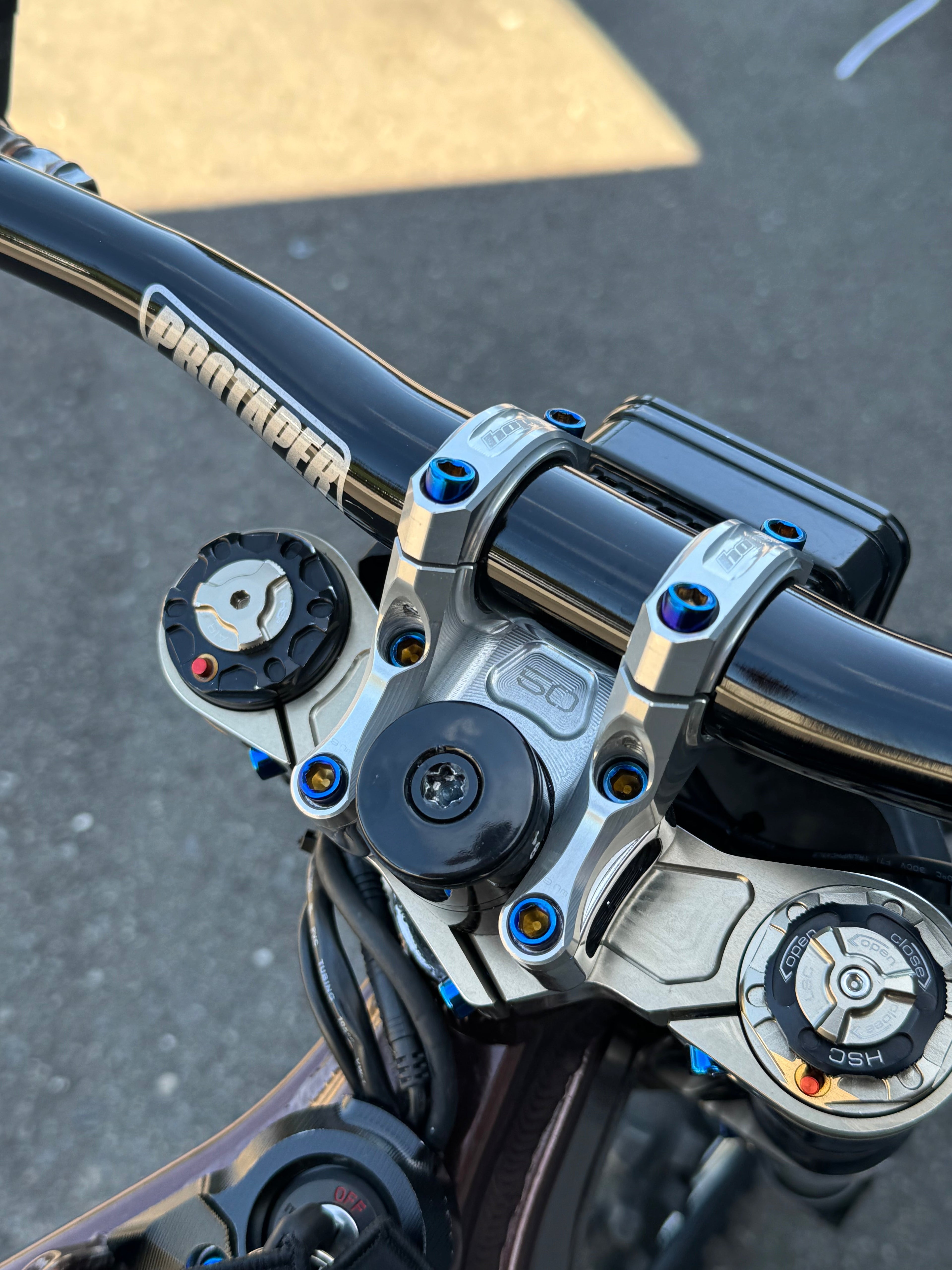 Titanium Direct stem riser mount bolts
